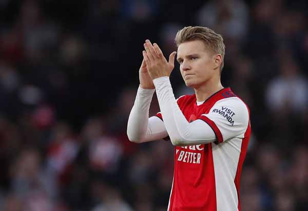 Trường hợp kỳ lạ của Odegaard ở Arsenal