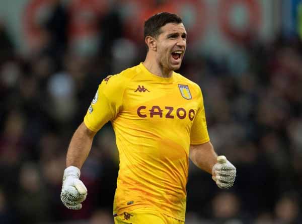 Chuyển nhượng cầu thủ