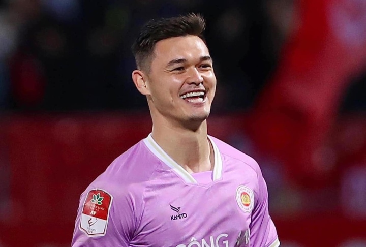 Patrik Lê Giang - "người nhện" của CLB TP HCM