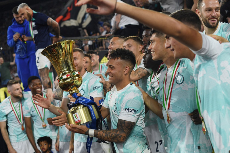 Lautaro Martinez lập cú đúp, Inter ngược dòng vô địch Coppa Italia