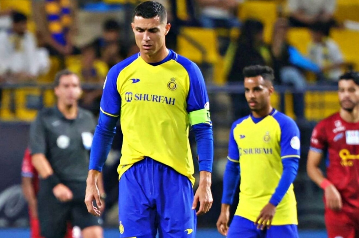 Ronaldo hối hận, muốn nhanh chóng rời Al Nassr