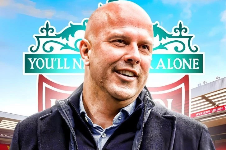 Liverpool đón HLV mới với giá kỷ lục